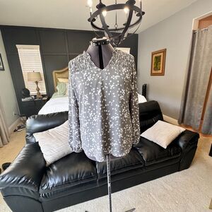 Dokotoo Long Sleeve Blouse – Smocked Yoke – Lightweight V-Neck Top Large
